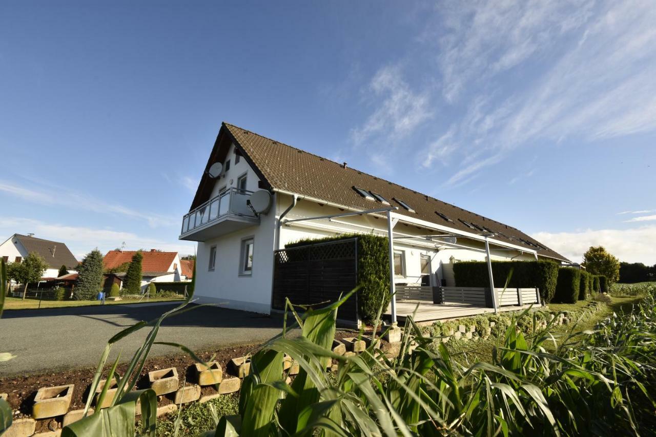 Ferienwohnung Loipersdorf Fürstenfeld Exterior foto